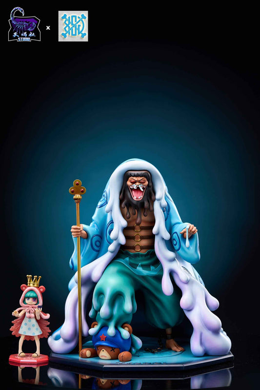 One Piece ~ New Century x Tian Xie She Studio ~ Trebol ~ Resin Statue - Santoryu Resins Collectors