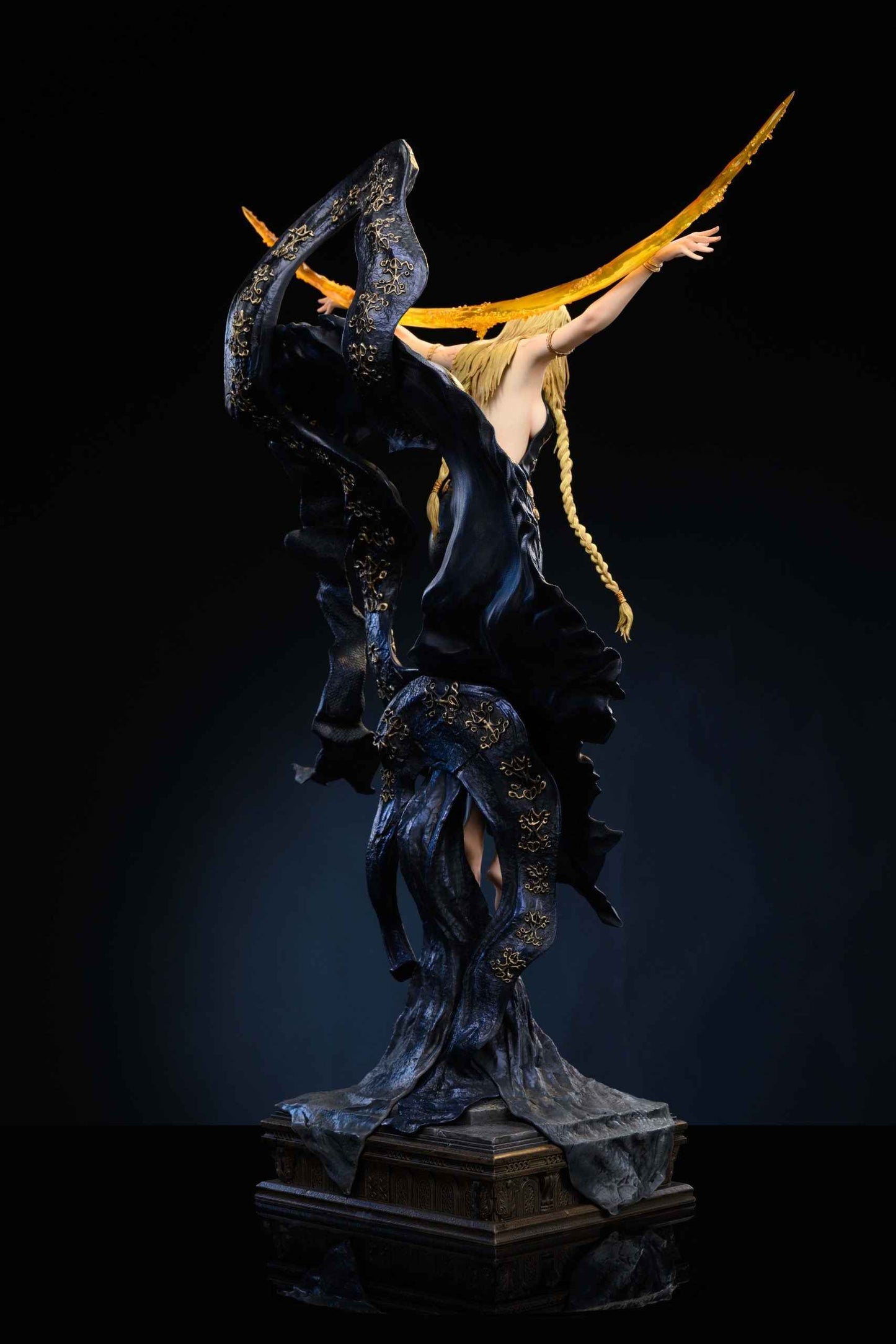 Elden Ring ~ Sword & Wing Studio ~ Marika & Radagon ~ Resin Statue - Santoryu Resins Collectors
