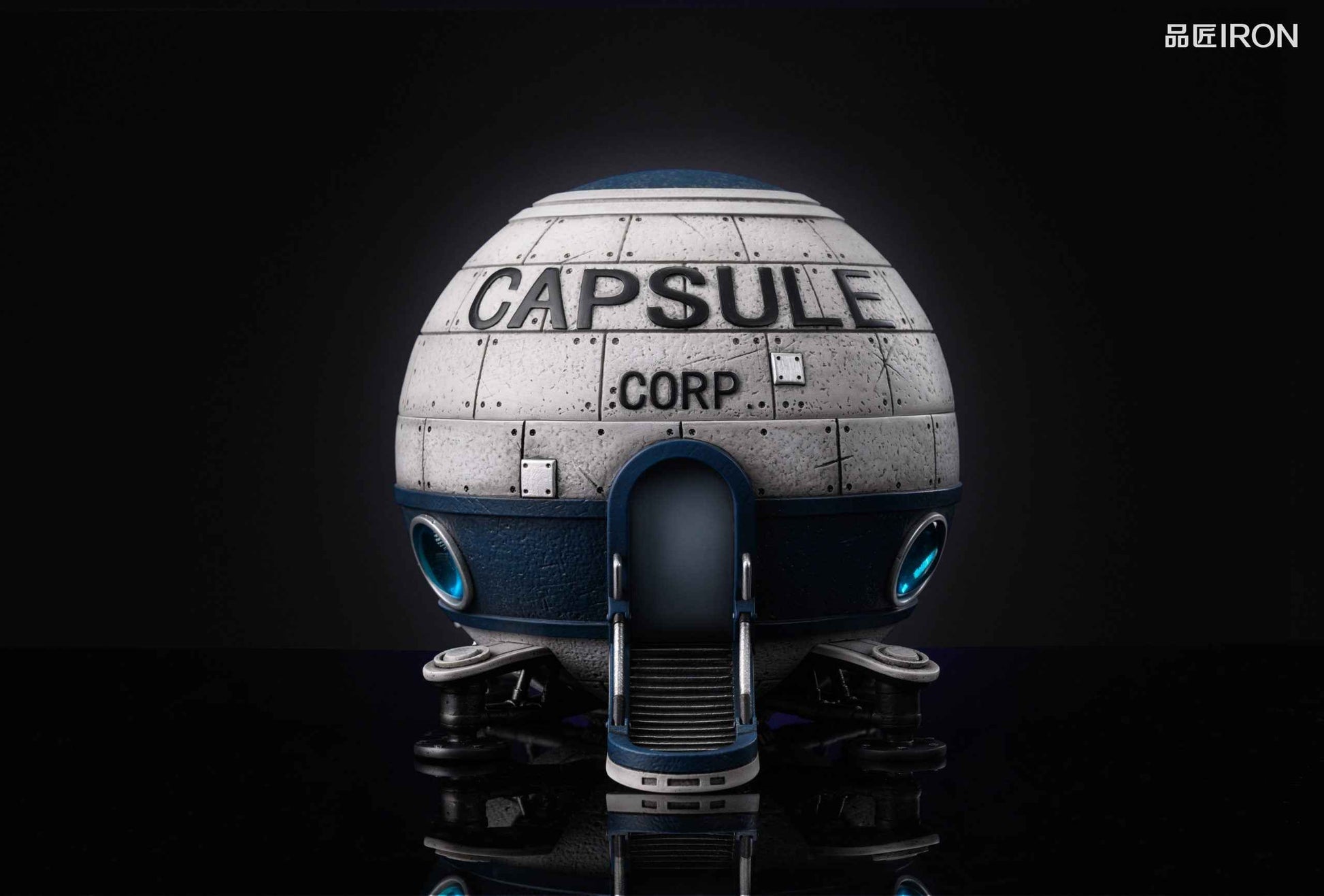 Dragon Ball ~ Iron Studio ~ Capsule Corporation Spaceship "ashtray" ~ Resin Statue - Santoryu Resins Collectors