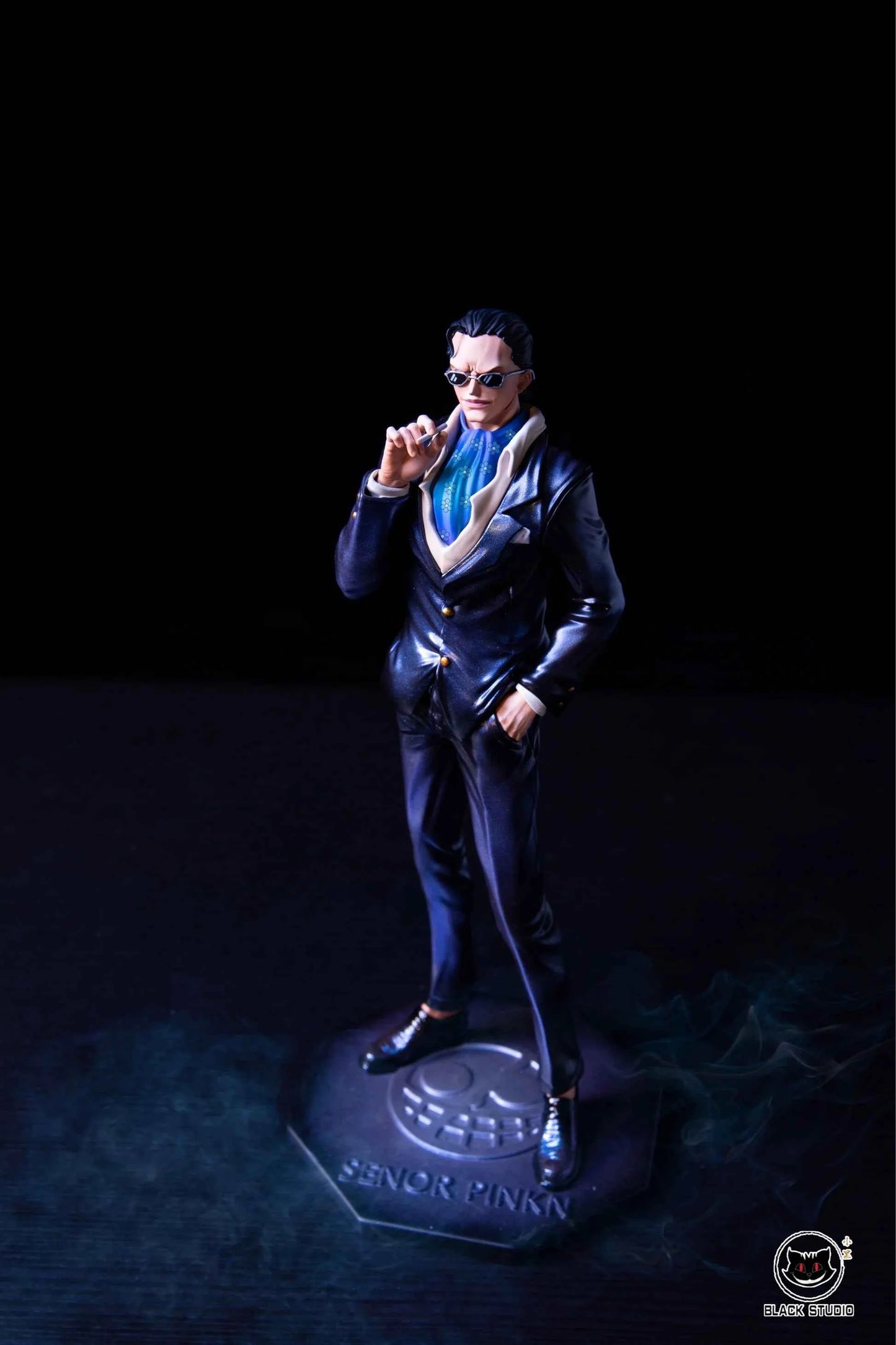 One Piece ~ Black Studio ~ Young Senor Pink ~ Resin Statue - Santoryu Resins Collectors