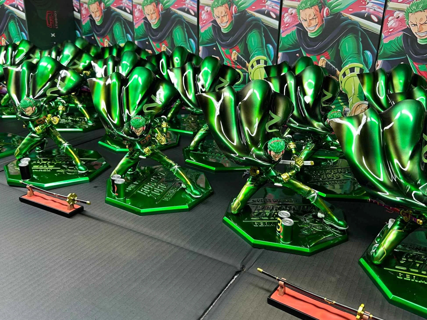 One Piece ~ YX Studio ~ Germa Roronoa Zoro ~ Resin Statue - Santoryu Resins Collectors