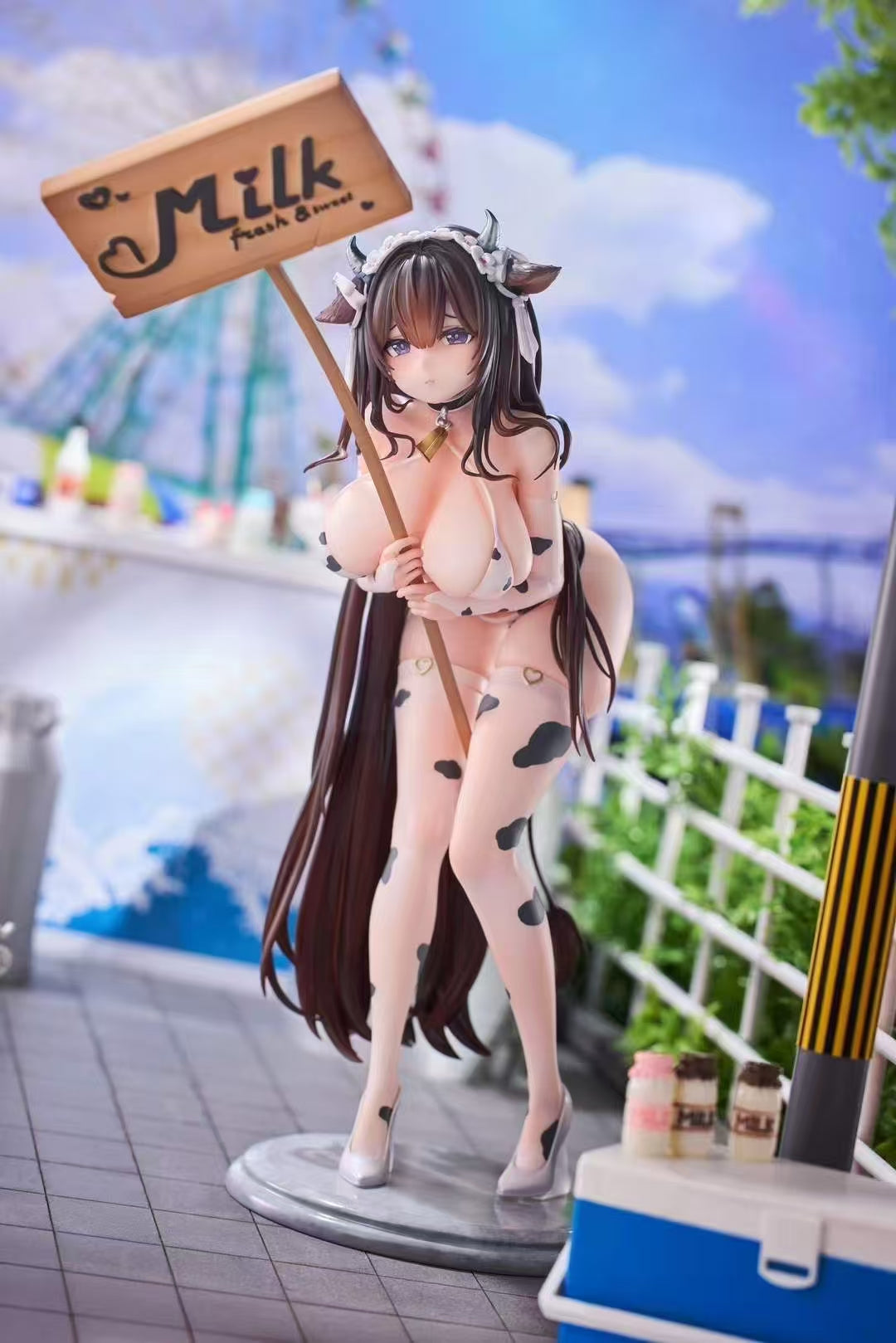 Azur Lane CircleMax Studio Kashino Cow Girl's Milk Time Resin Statue
