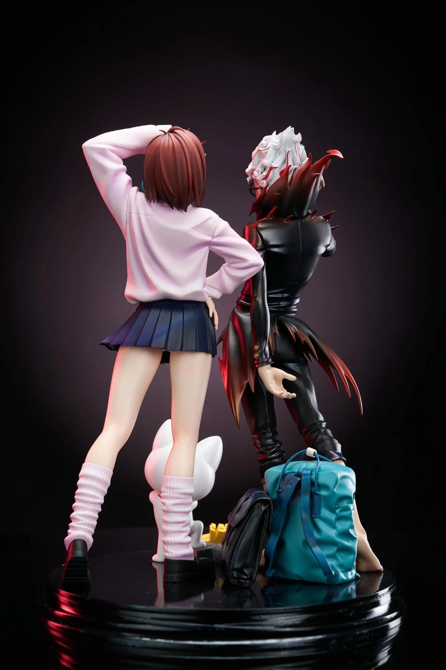 Dandadan Execution Studio Takakura Ken & Momo Ayase Resin Statue