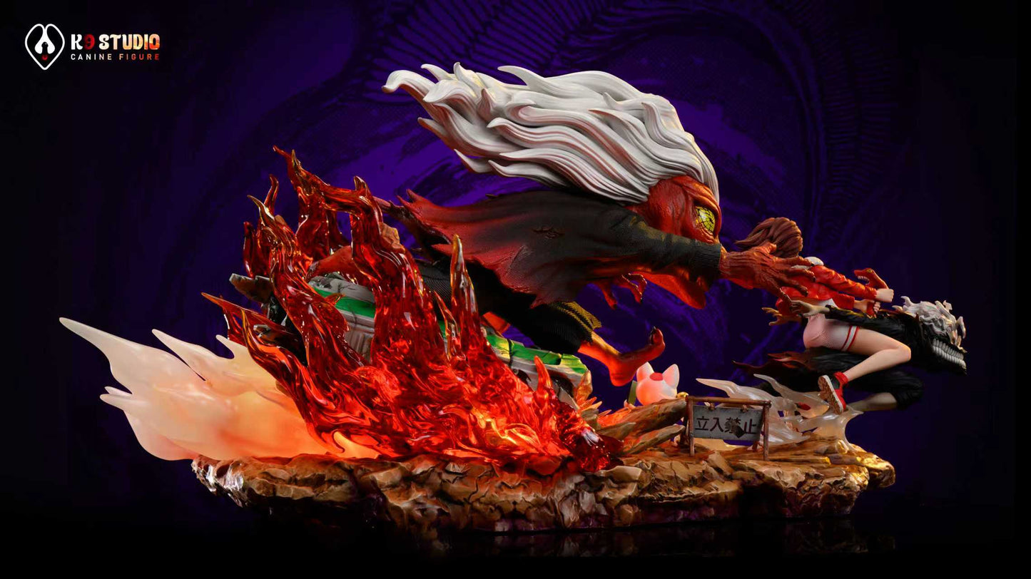 Dandadan K9 Studio Okarun & Momo Ayase Turbo Granny Chasing Resin Statue