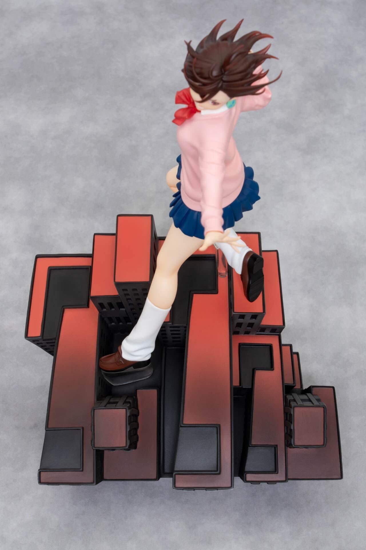 Dandadan Taito Ayase Momo Dressta Licensed PVC Figure