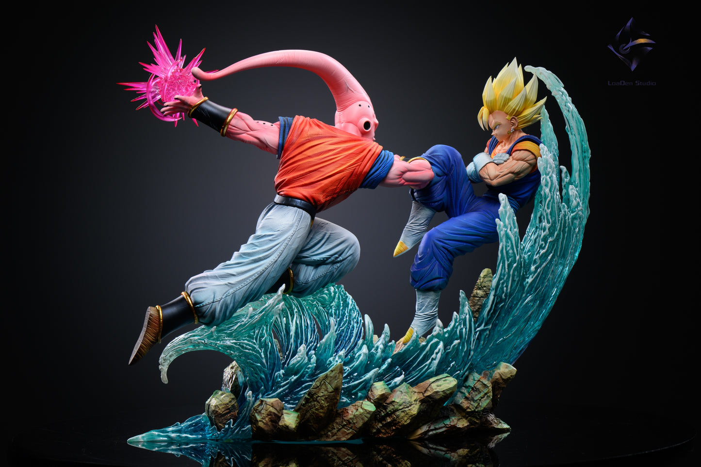 Dragon Ball LoaDen Studio Vegetto vs Buu Resin Statue
