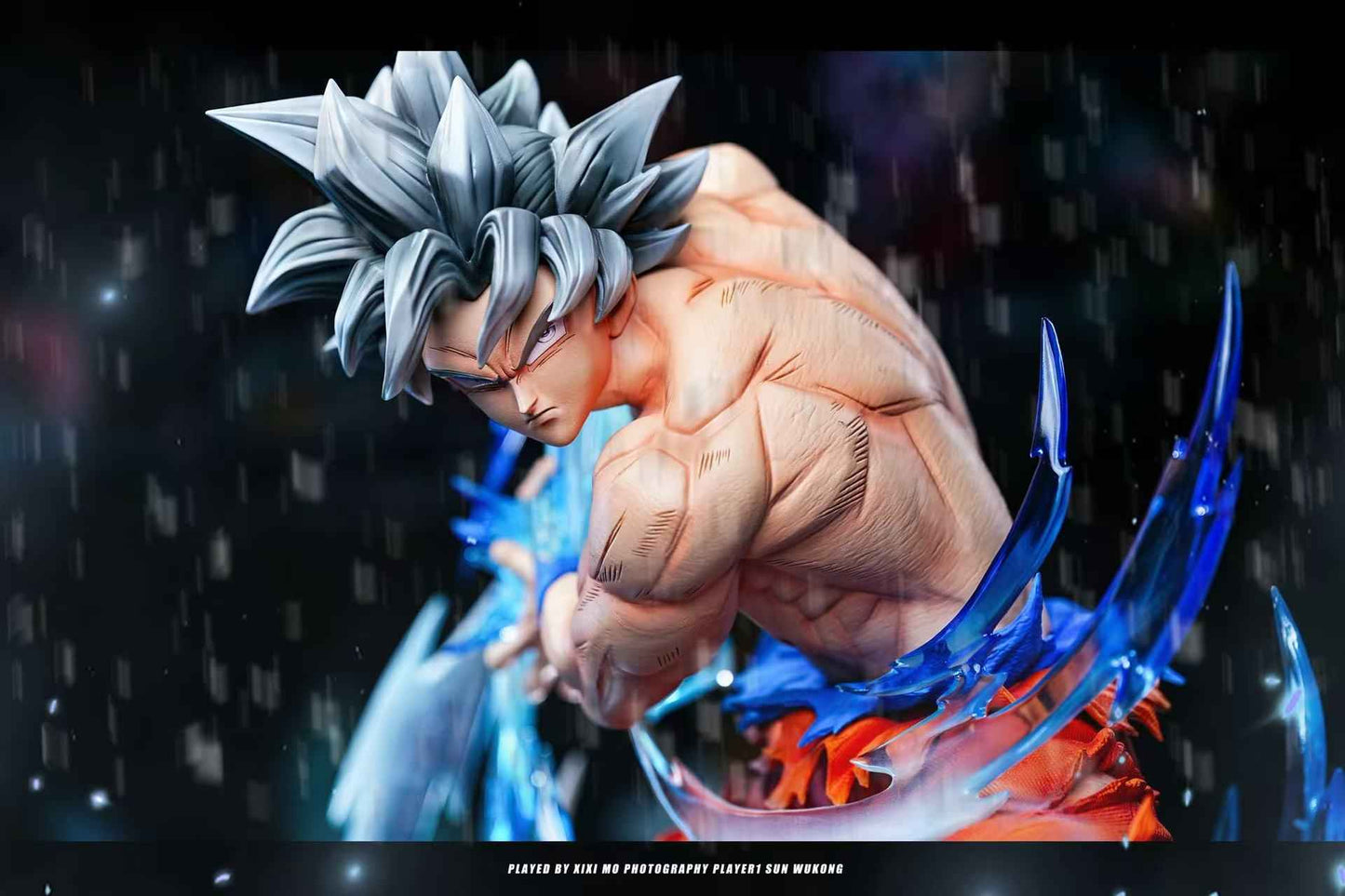 Dragon Ball Player 1 Studio Ultra Instinct Son Goku Resin Statue