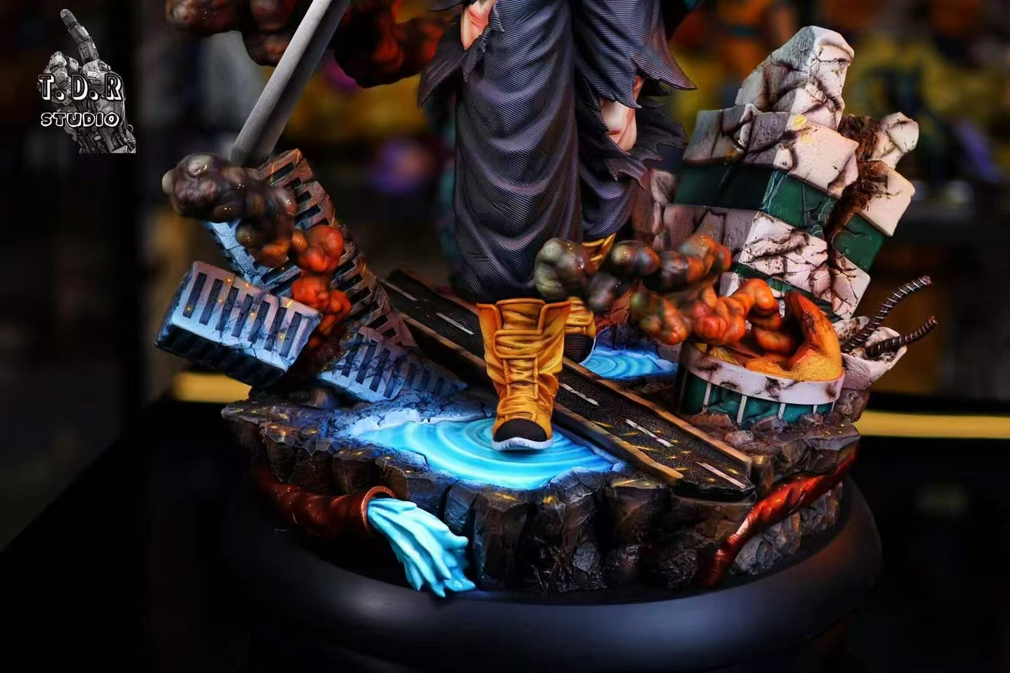 Dragon Ball T.D.R Studio Trunks Resin Statue