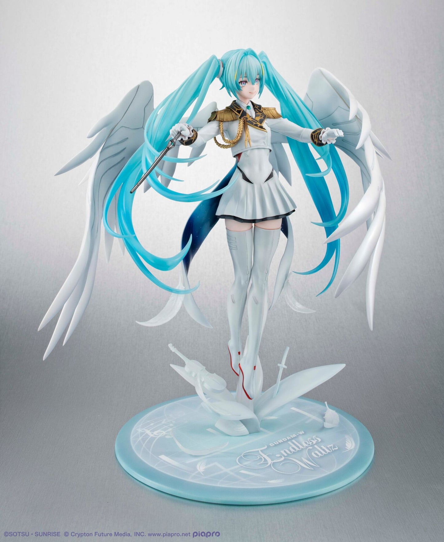 Gundam Wing: Endless Waltz MegaHouse Hatsune Miku Gundam x Miku Anniversary Special Project Lucrea 1/7 Zero EW Licensed PVC Figure