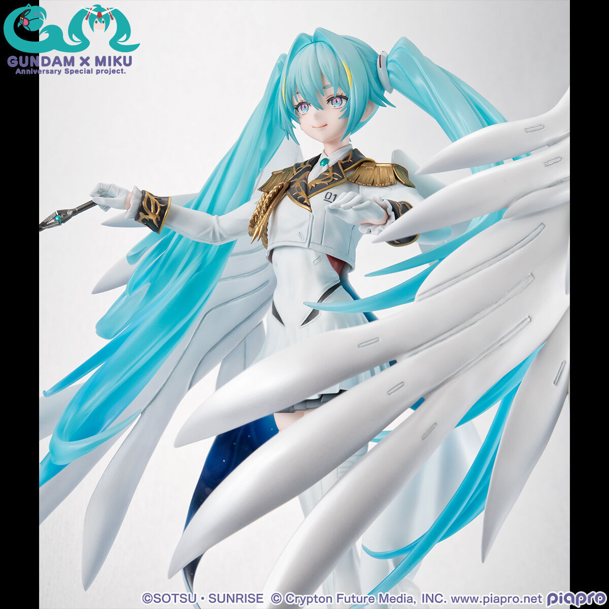 Gundam Wing: Endless Waltz MegaHouse Hatsune Miku Gundam x Miku Anniversary Special Project Lucrea 1/7 Zero EW Licensed PVC Figure