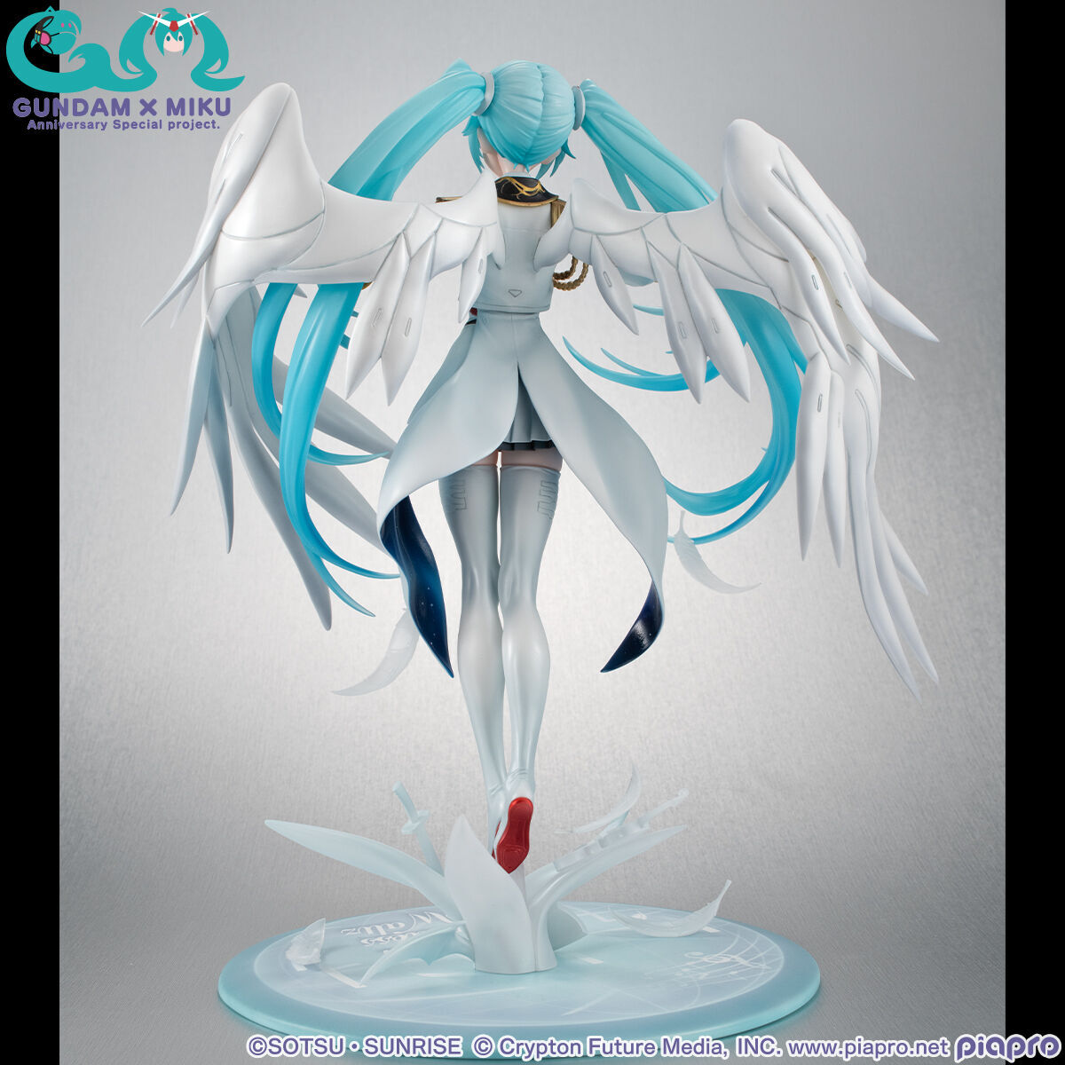 Gundam Wing: Endless Waltz MegaHouse Hatsune Miku Gundam x Miku Anniversary Special Project Lucrea 1/7 Zero EW Licensed PVC Figure