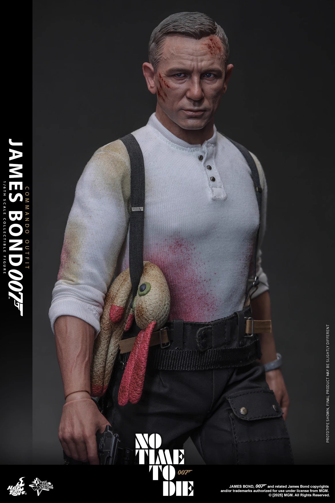 James Bond Hot Toys No Time To Die James Bond (Commando Outfit) MMS804 Licensed Action Figure