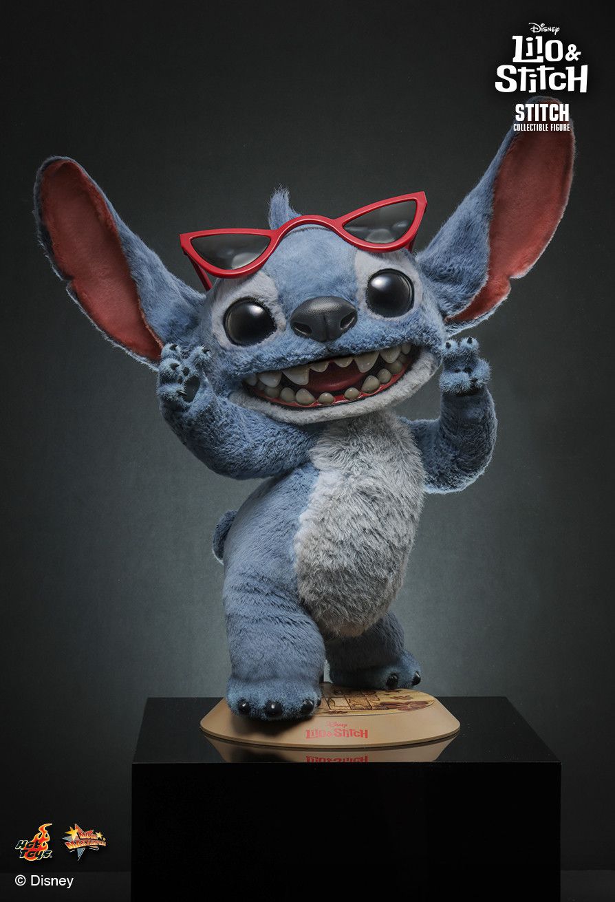 Lilo & Stitch Hot Toys Stitch Licensed Action Figure