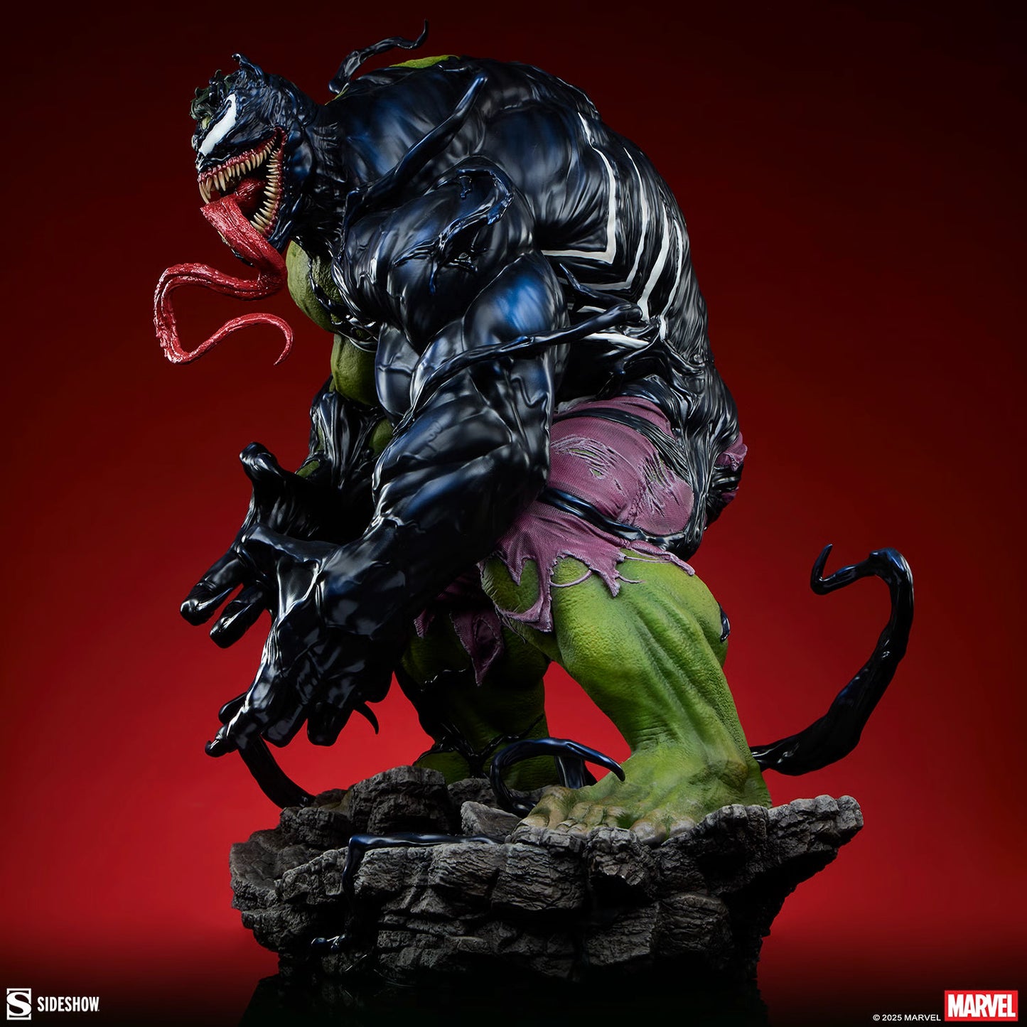 Marvel Sideshow Collectibles Venomized Hulk 300903 Licensed Resin Statue