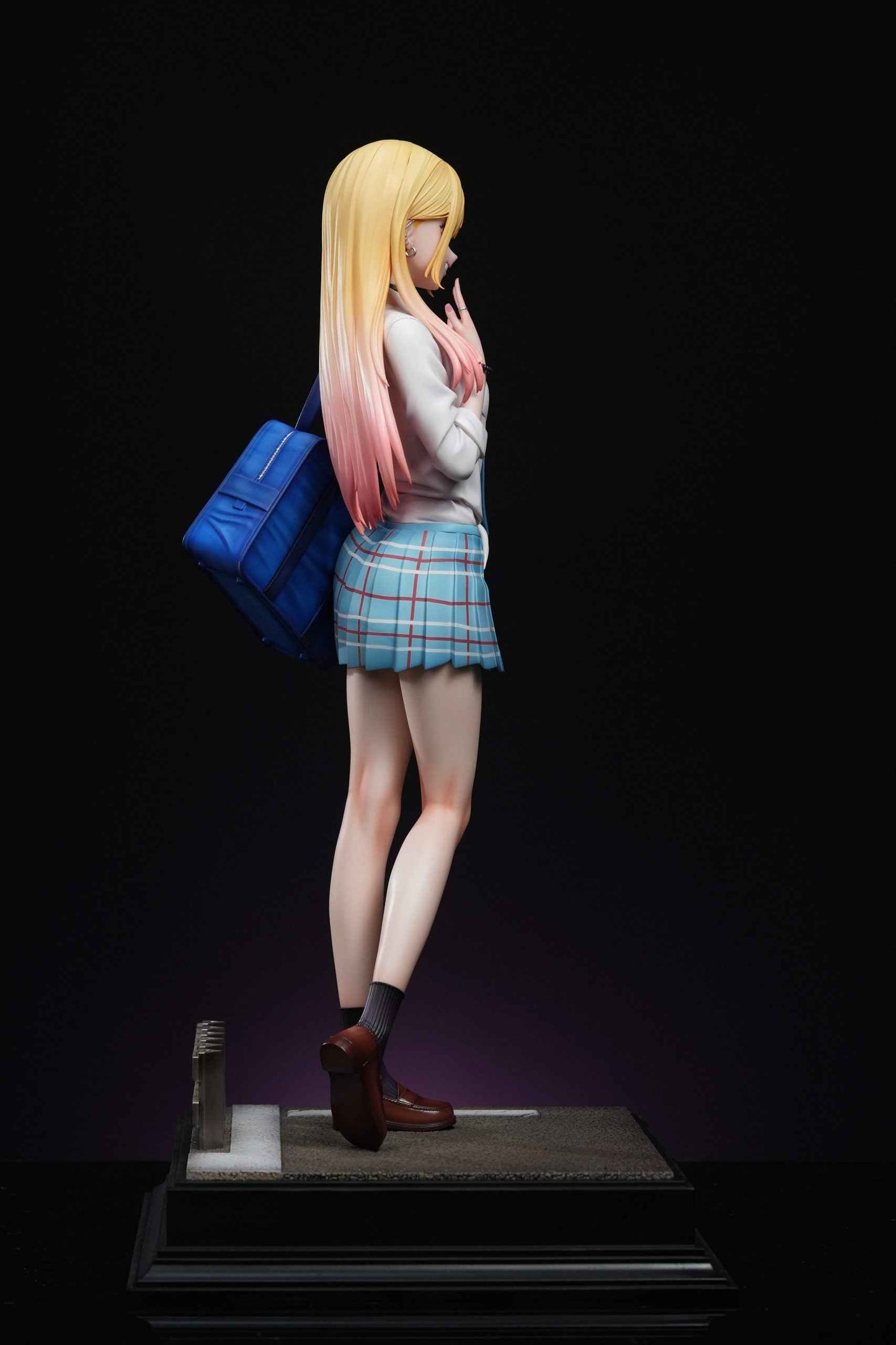 My Dress-Up Darling HeRa Studio Marin Kitagawa Resin Statue