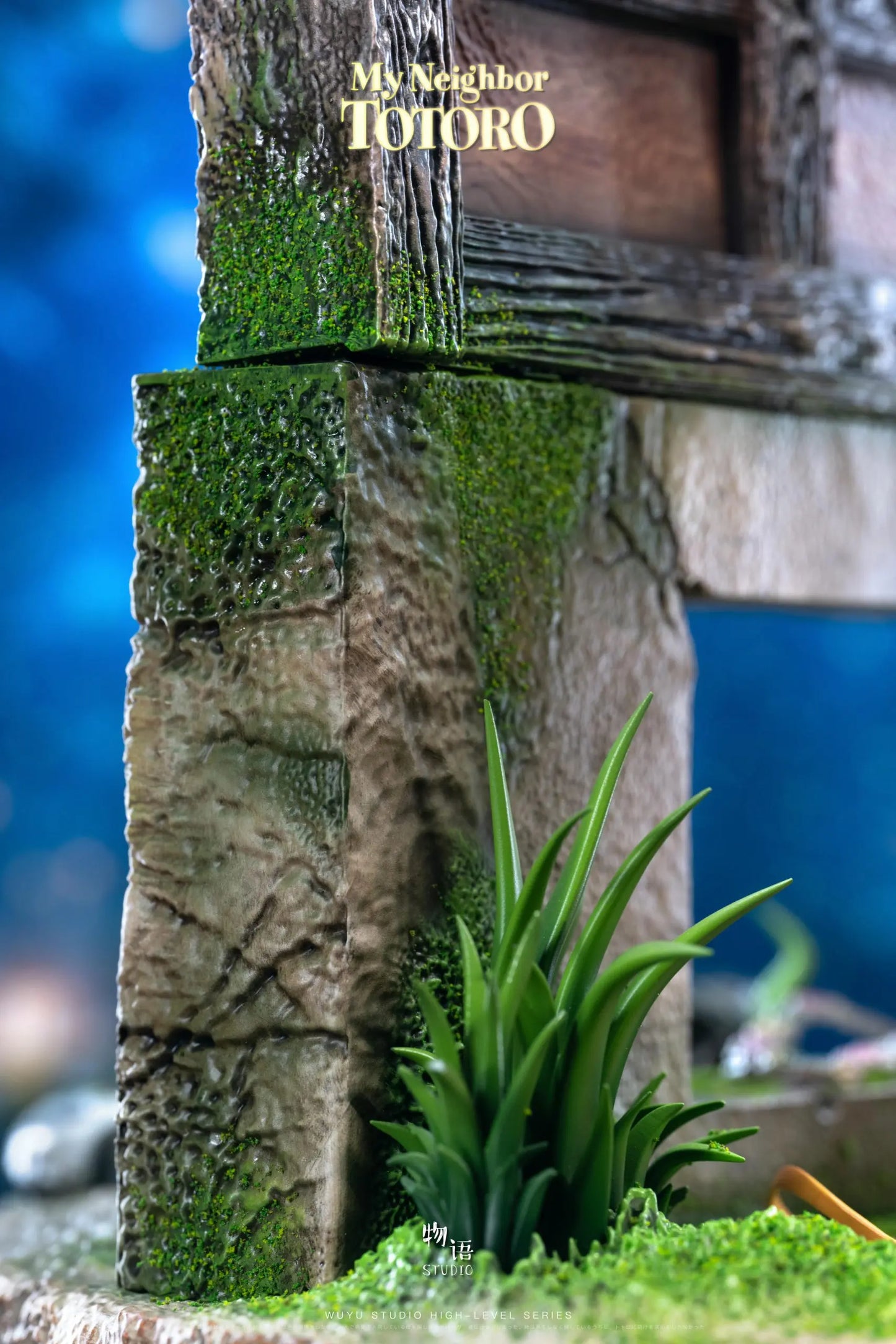 My Neighbor Totoro Wu Yu Studio Hayao Miyazaki The Happiest Search Mei Hide-and-Seek with Totoro Resin Statue