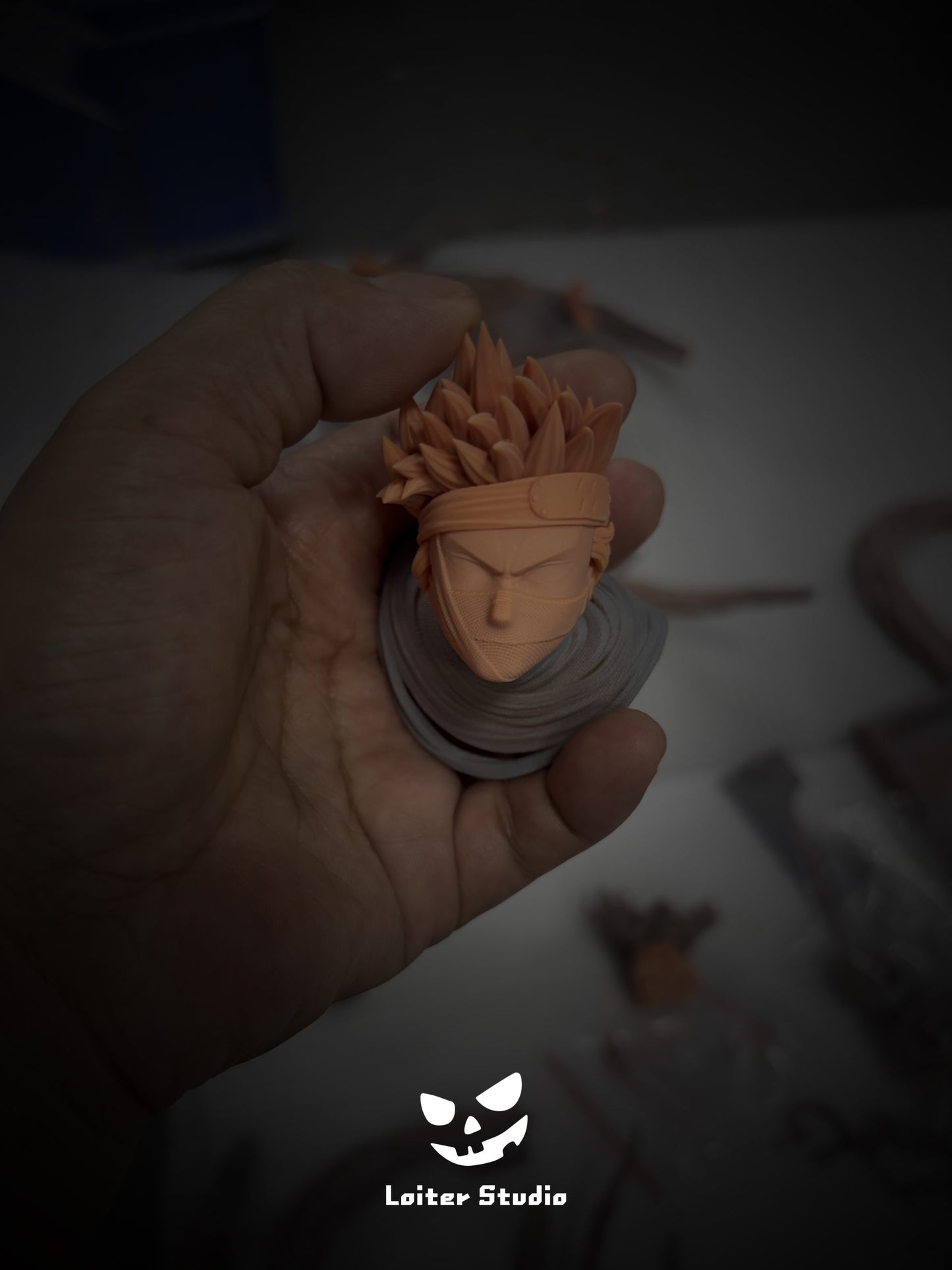 Naruto Loiter Studio Battle on the Bridge Zabuza vs Hatake Kakashi Resin Statue