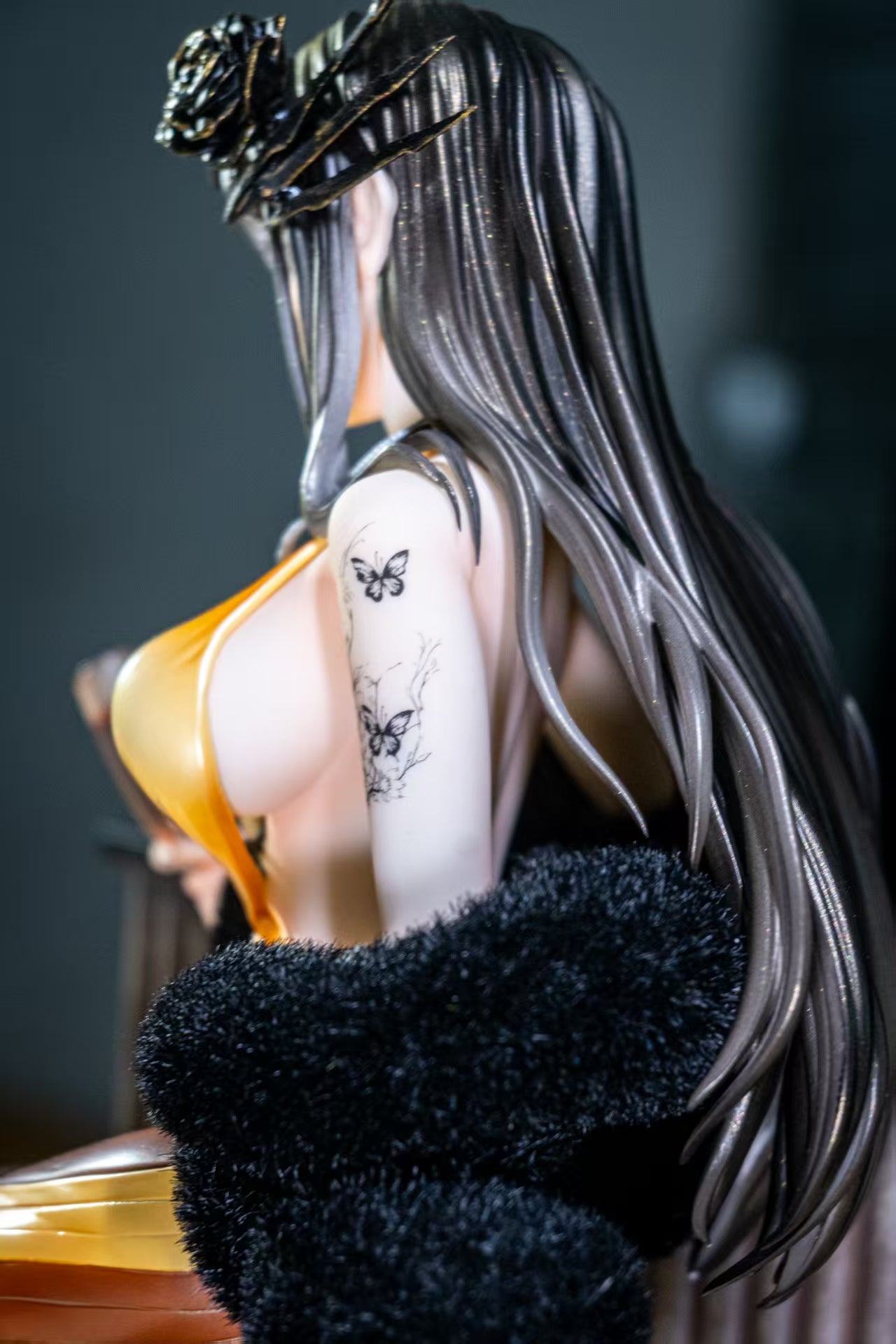 Nikke: Goddess of Victory Casting Dreams & LLC Studio Killer Wife Resin Statue