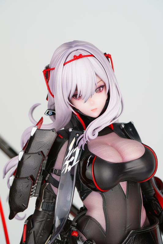 Nikke: Goddess of Victory Hobby Sakura & GNF Toyz Scarlet Licensed PVC Figure
