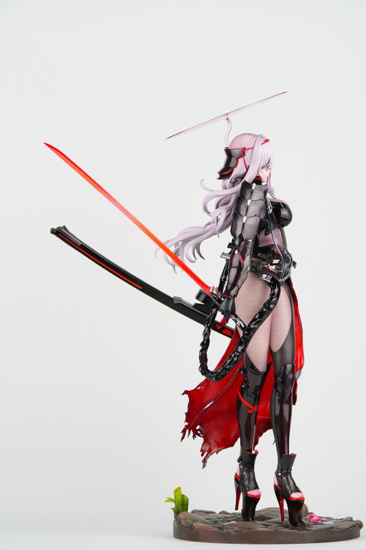 Nikke: Goddess of Victory Hobby Sakura & GNF Toyz Scarlet Licensed PVC Figure