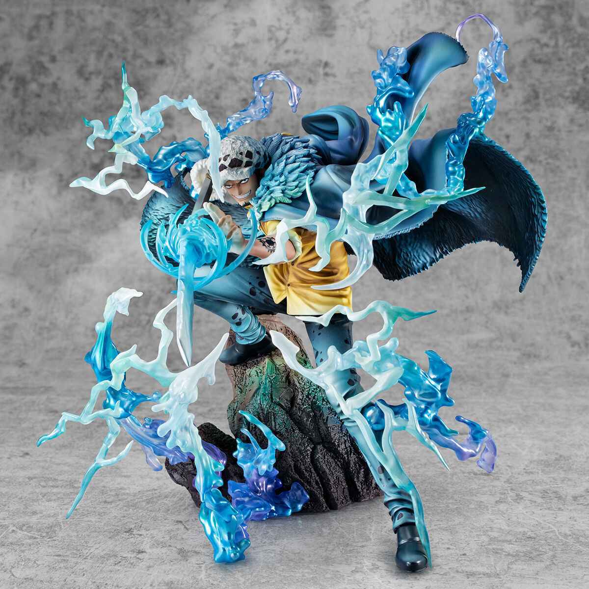 One Piece MegaHouse POP MAX Trafalgar D. Water Law Portrait of Pirates Licensed PVC Figure