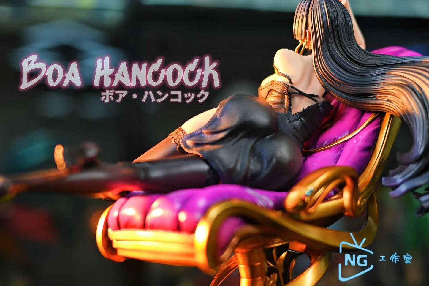 One Piece NG Studio Sofa Sexy Boa Hancock Resin Statue