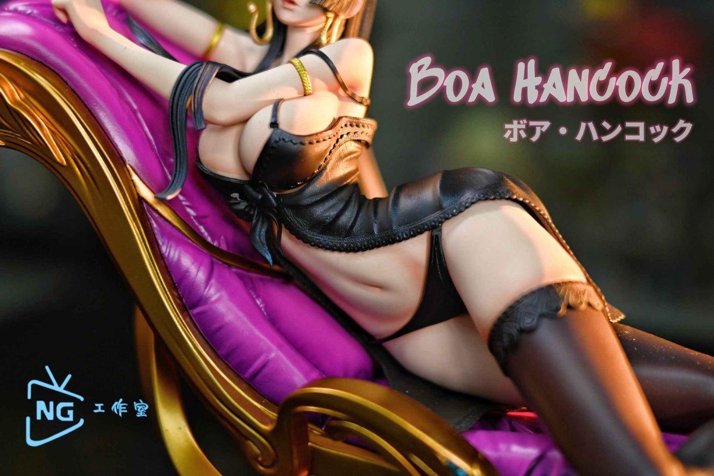 One Piece NG Studio Sofa Sexy Boa Hancock Resin Statue