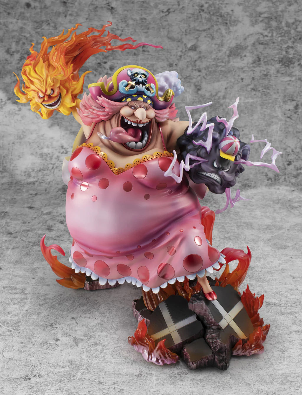 One Piece ~ Megahouse ~ Big Mom Charlotte Linlin Portrait Of Pirates POP Maximum ~ Licensed PVC Figure - Santoryu Resins Collectors