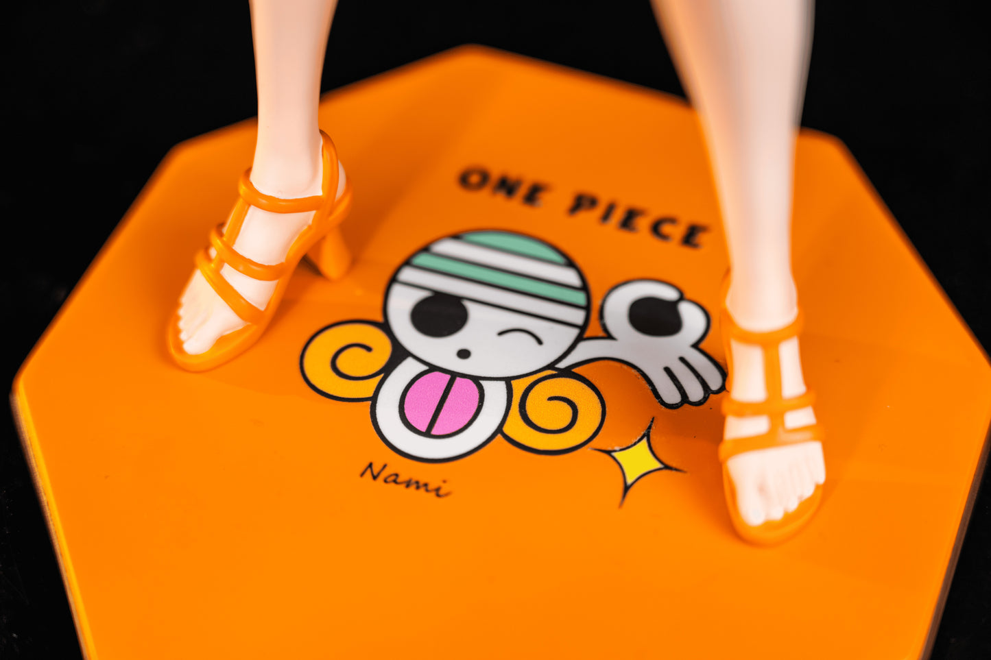 One Piece YuXing Studio x EQ Studio Nami Resin Statue