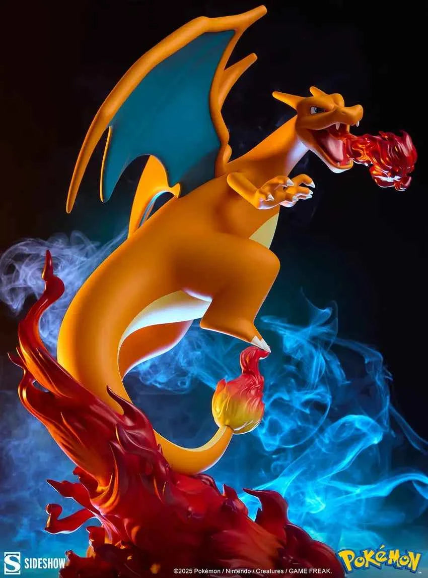 Pokémon Sideshow Collectibles Charizard Licensed Resin Statue