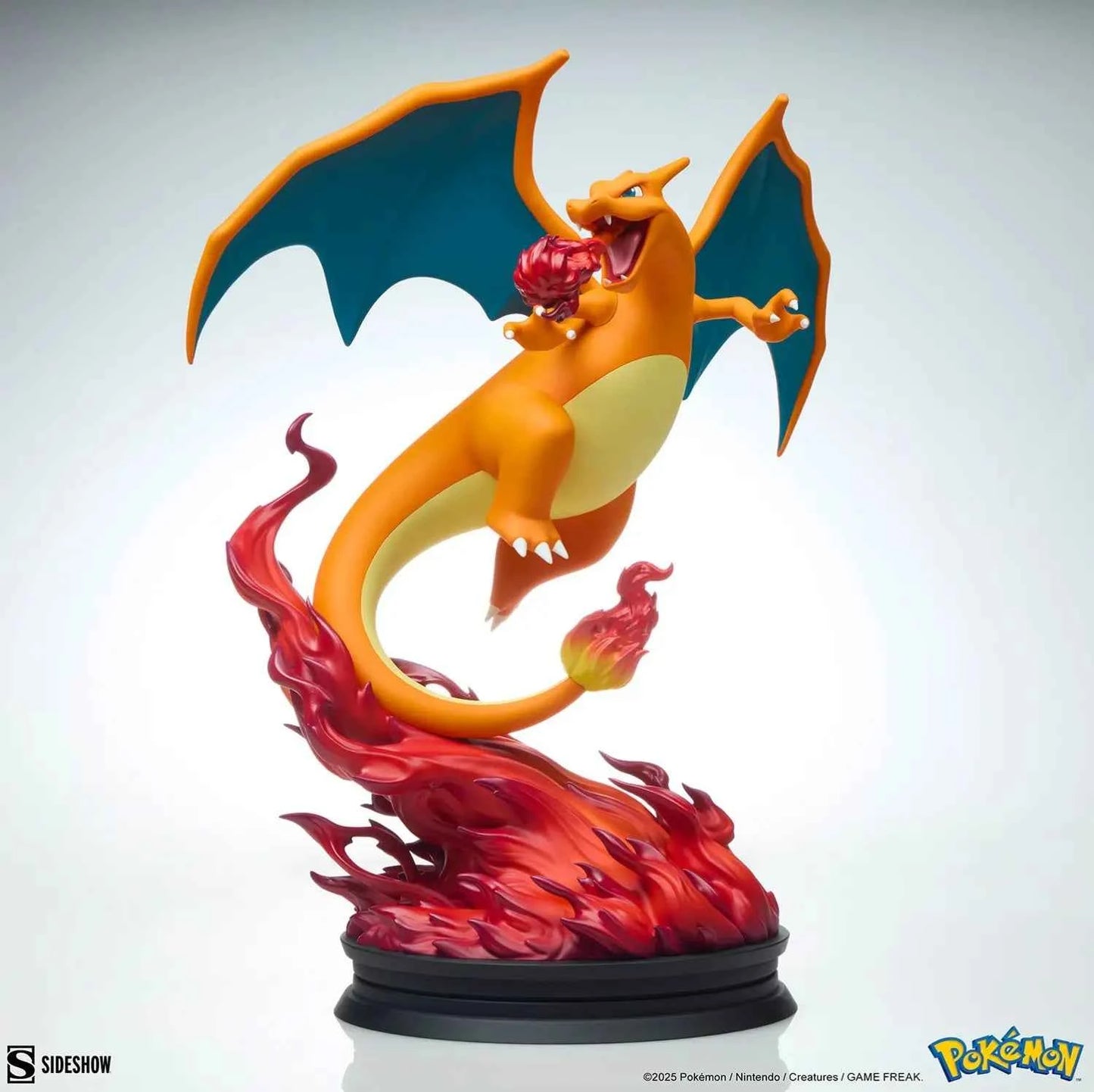 Pokémon Sideshow Collectibles Charizard Licensed Resin Statue