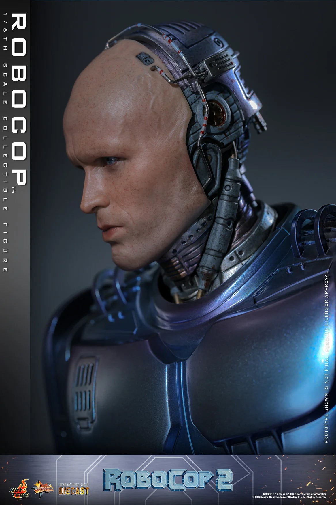 RoboCop Hot Toys Peter Weller RoboCop 2 MMS827D74 Licensed Action Figure