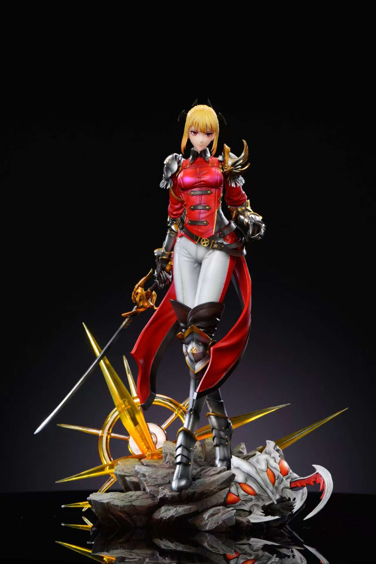 Solo Leveling MG Studio Cha Hae-In Resin Statue
