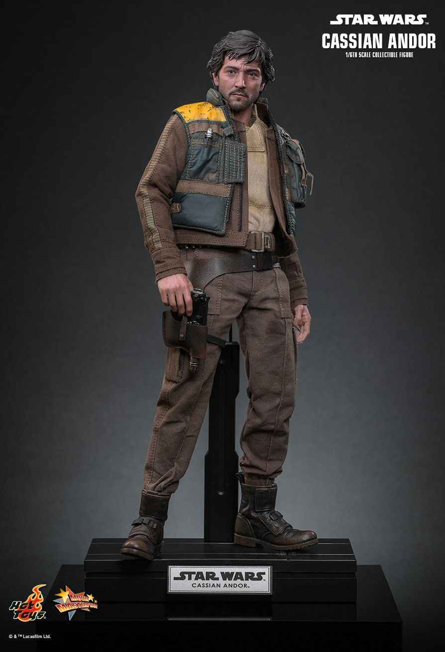 Star Wars ~ Hot Toys ~ Rogue One Cassian Andor ~ Licensed Action Figure - Santoryu Resins Collectors