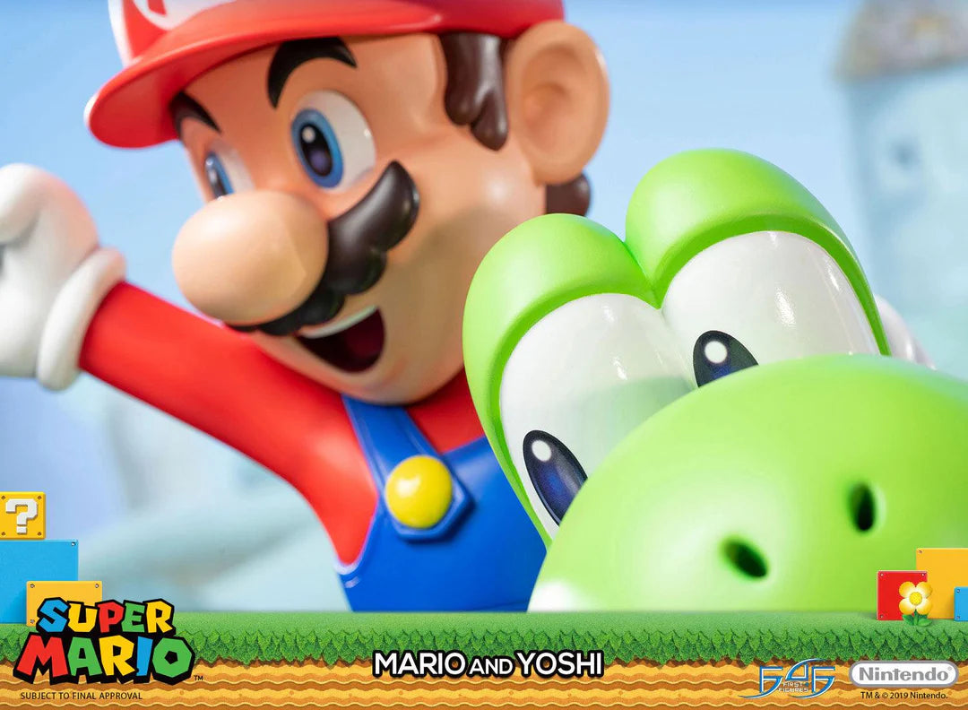 Super Mario First 4 Figures Mario and Yoshi SMMAYST SMMAYEX Licensed Resin Statue