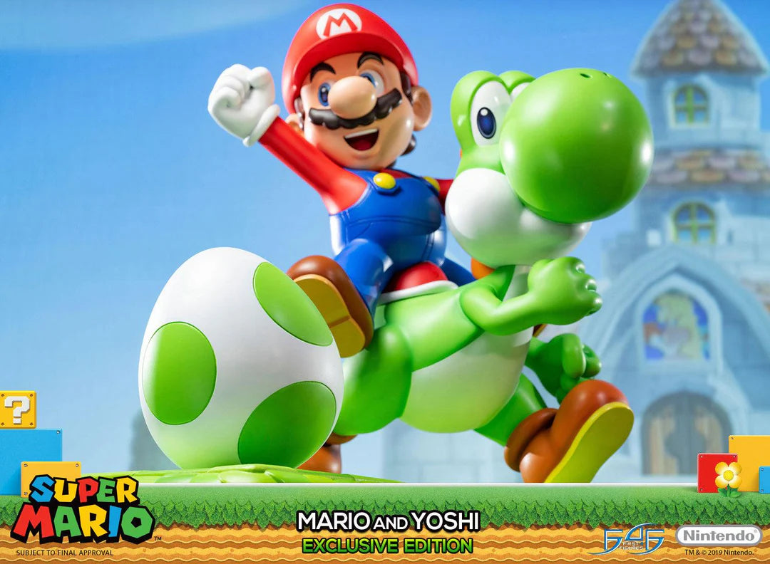 Super Mario First 4 Figures Mario and Yoshi SMMAYST SMMAYEX Licensed Resin Statue