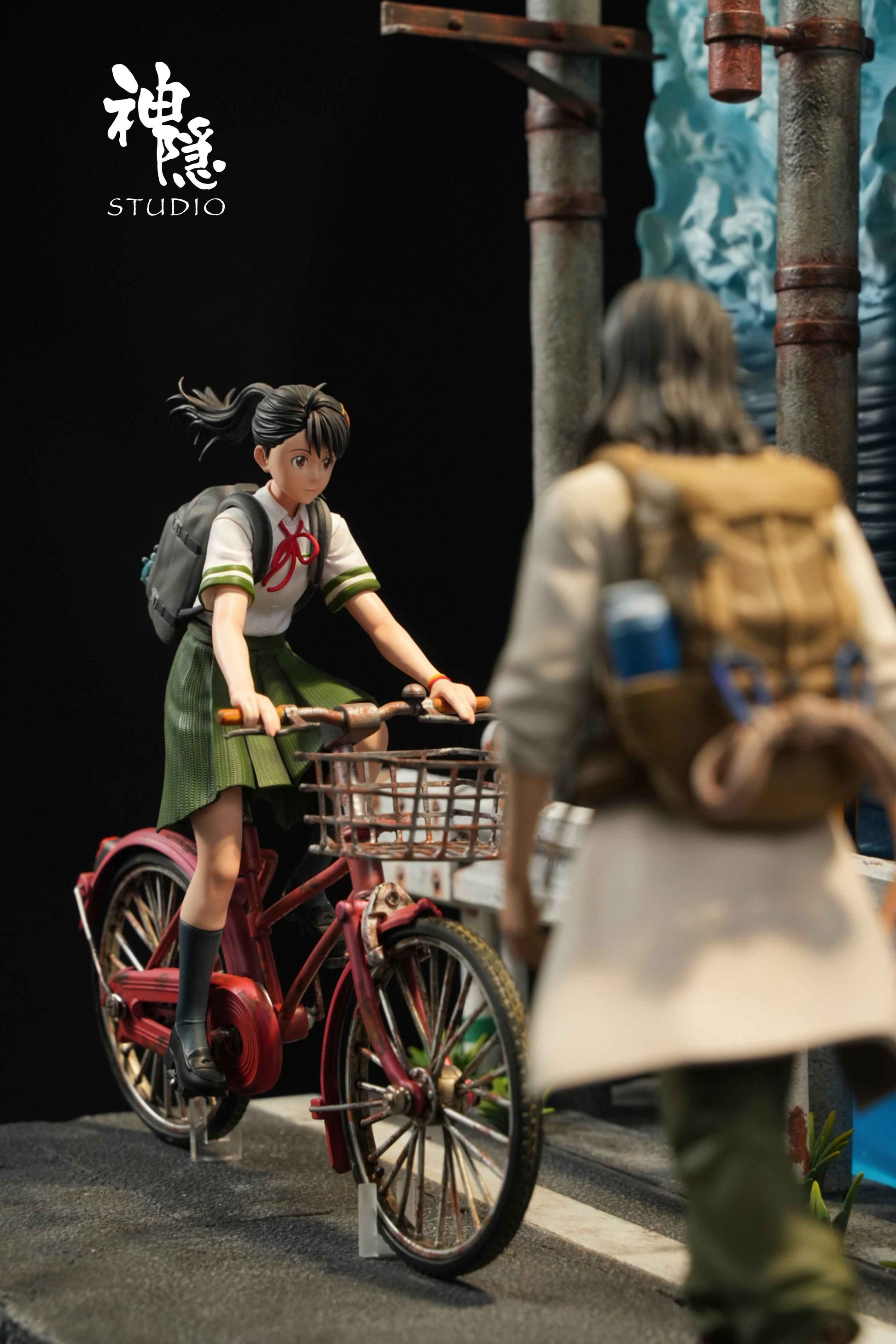 Suzume Shen Yin Studio Souta Munakata & Iwato Suzume Resin Statue