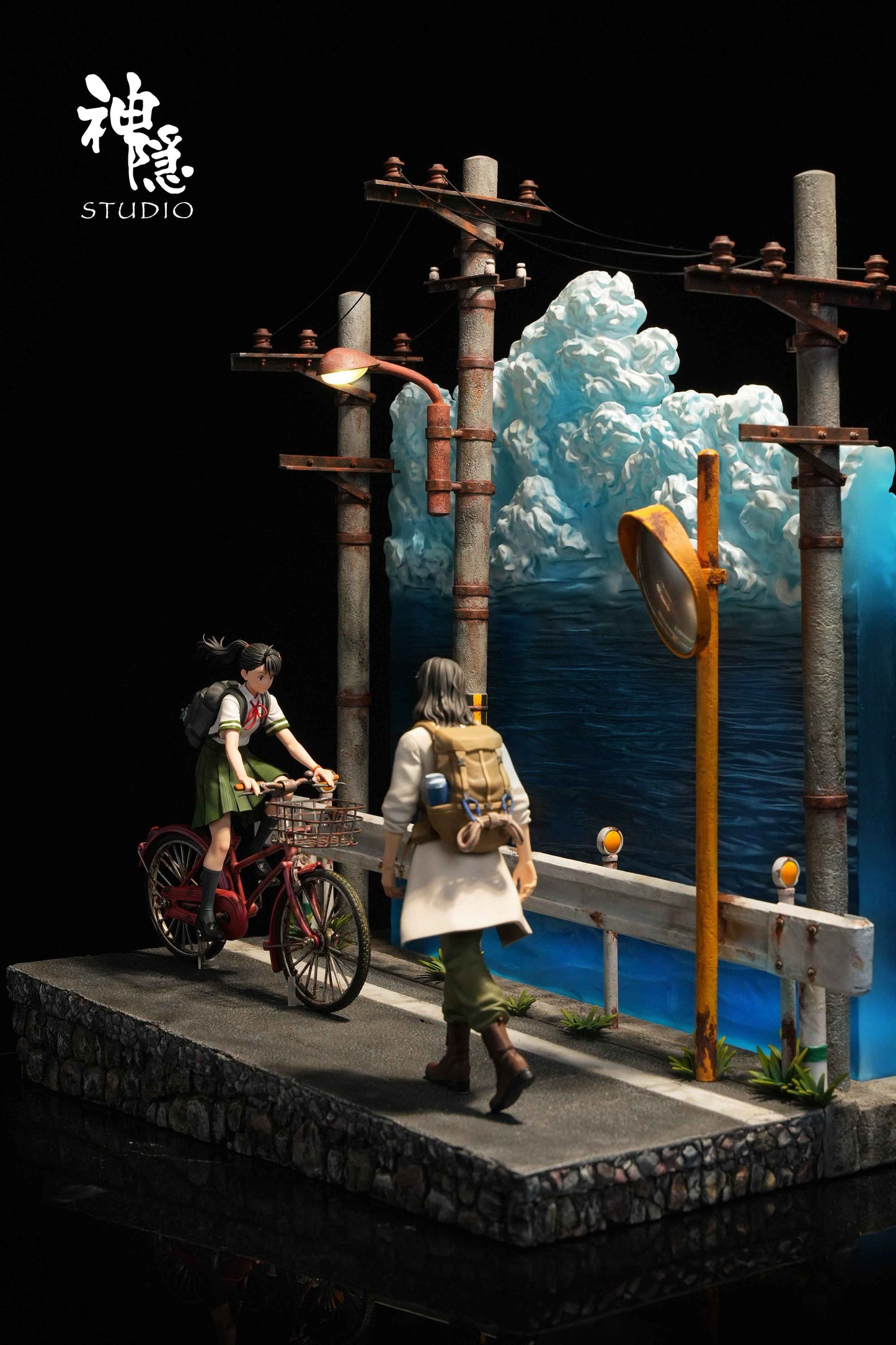 Suzume Shen Yin Studio Souta Munakata & Iwato Suzume Resin Statue