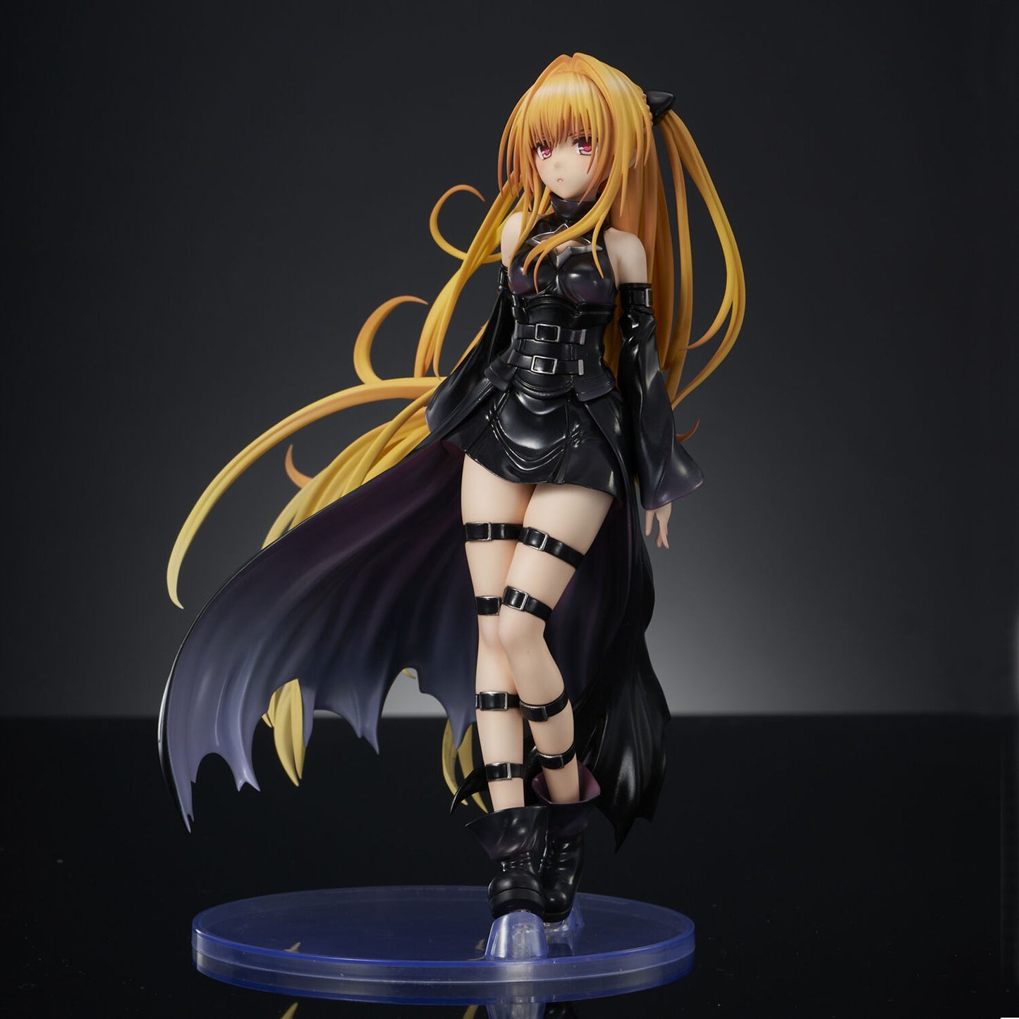 To Love-Ru Darkness Union Creative Konjiki no Yami 1/6 Black Trance ver. Licensed PVC Figure