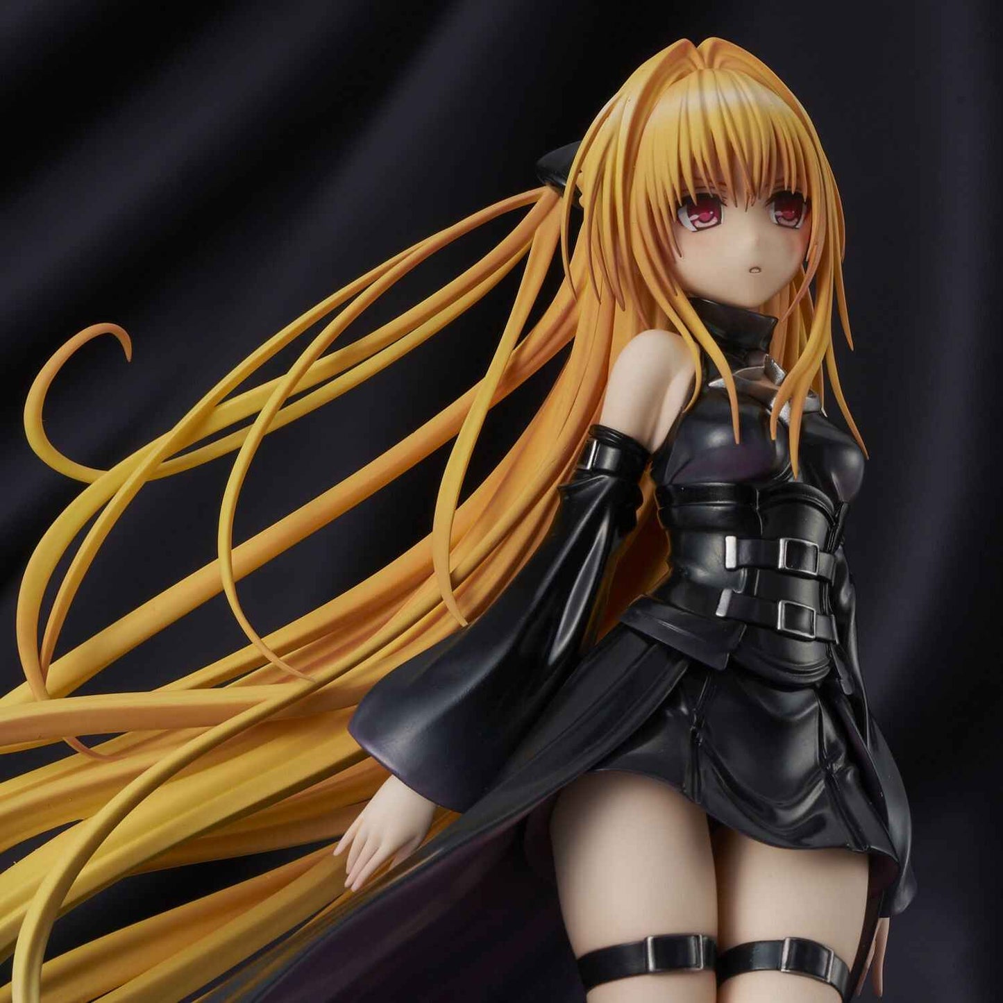 To Love-Ru Darkness Union Creative Konjiki no Yami 1/6 Black Trance ver. Licensed PVC Figure