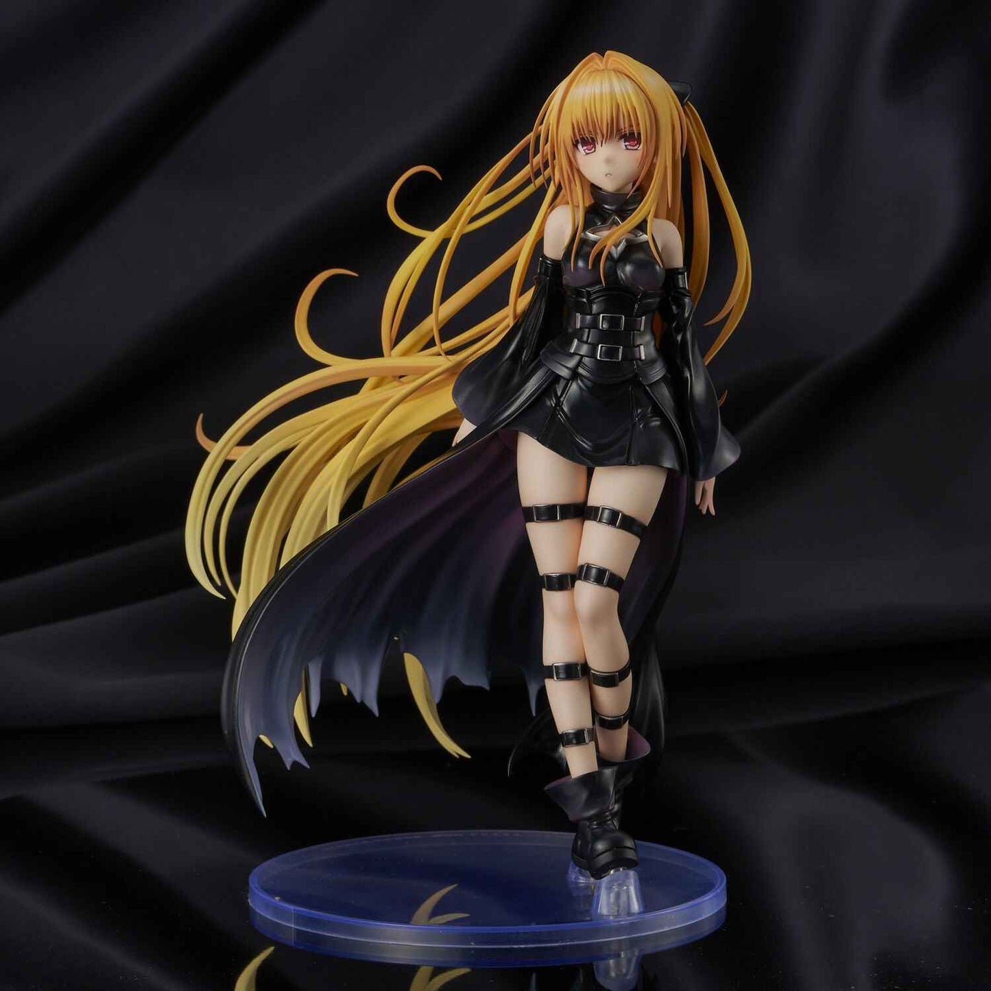 To Love-Ru Darkness Union Creative Konjiki no Yami 1/6 Black Trance ver. Licensed PVC Figure