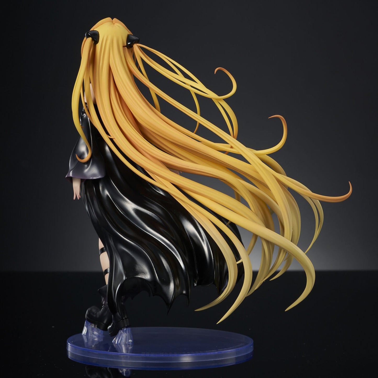 To Love-Ru Darkness Union Creative Konjiki no Yami 1/6 Black Trance ver. Licensed PVC Figure