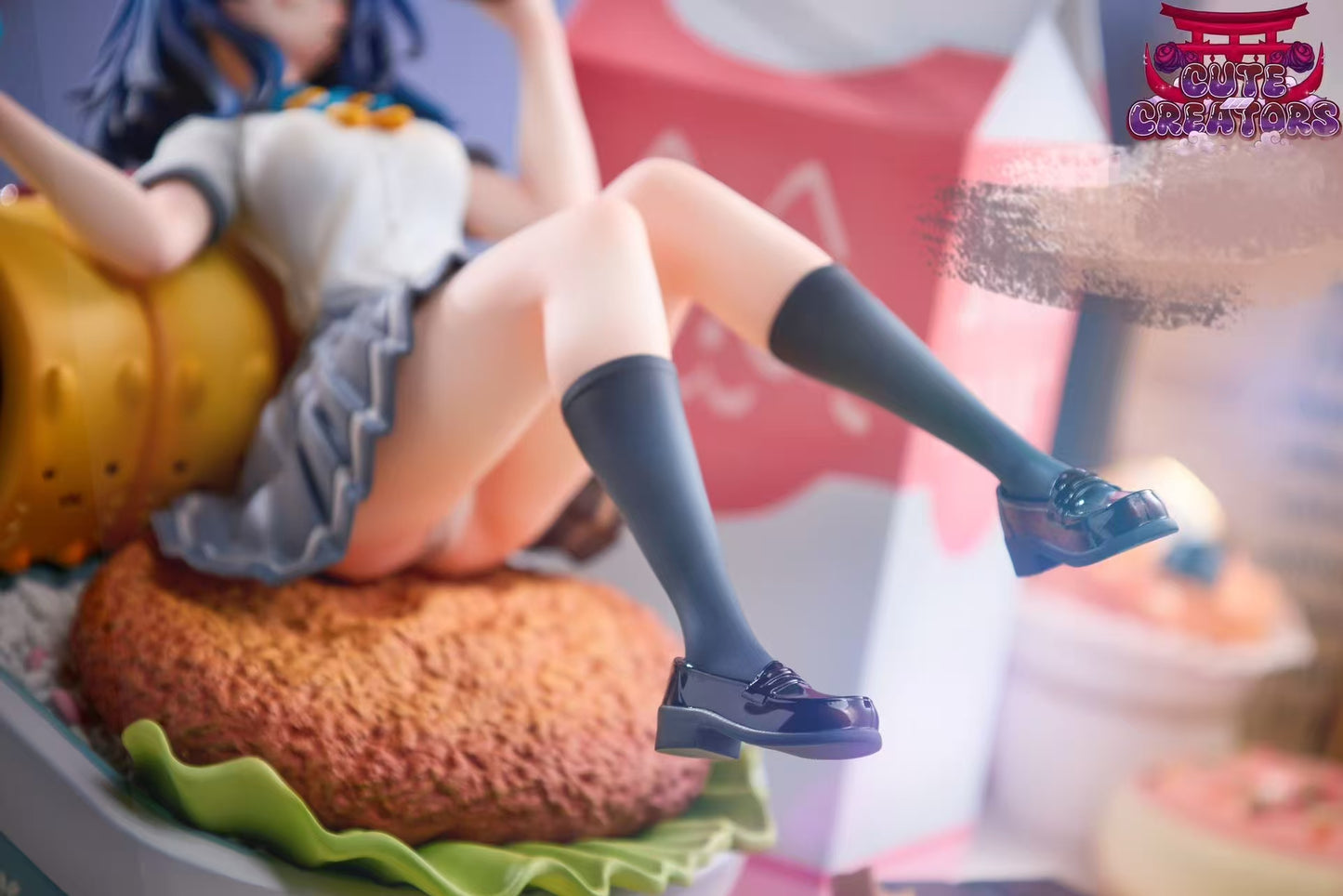 Too Many Losing Heroines Cute Creators Studio Anna Yanami Resin Statue