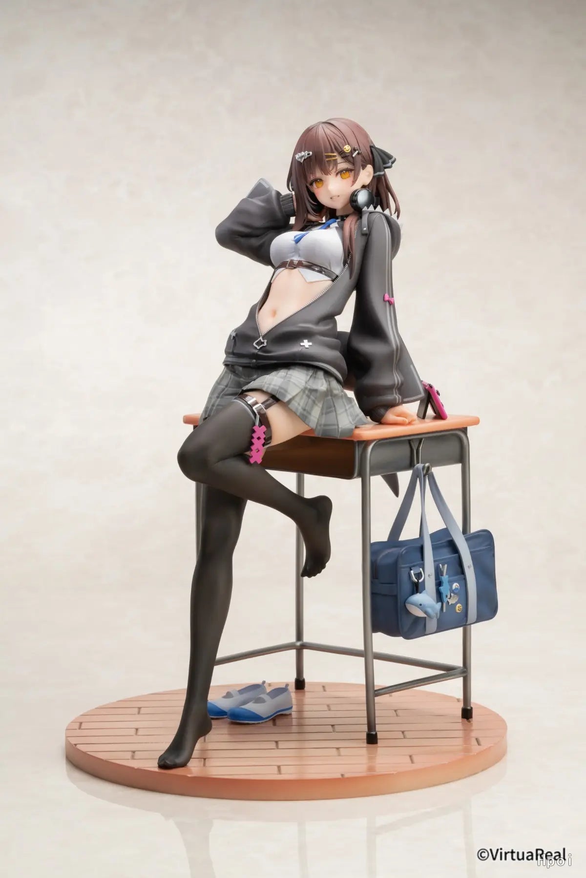 VTuber VirtuaReal Project Nana7mi 1/7 Shark Suit 2.0 Licensed PVC Figure