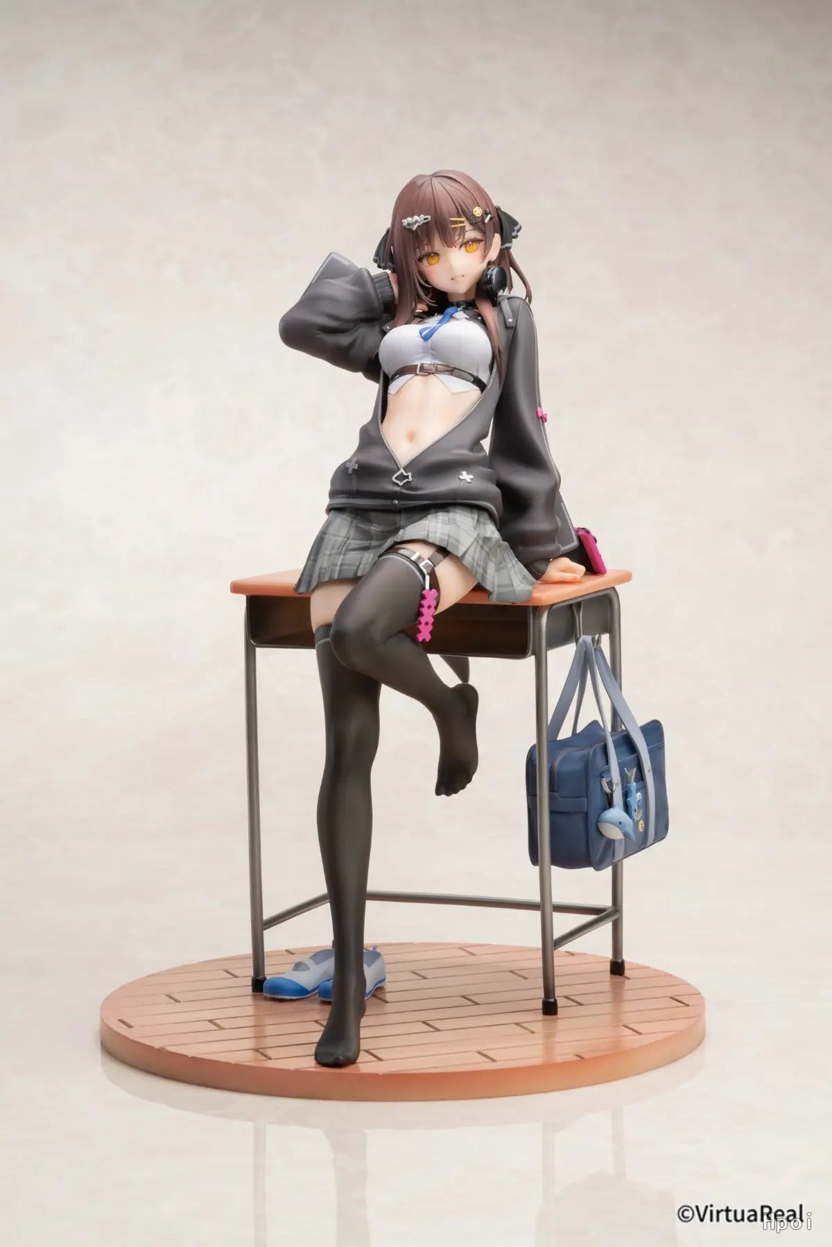 VTuber VirtuaReal Project Nana7mi 1/7 Shark Suit 2.0 Licensed PVC Figure