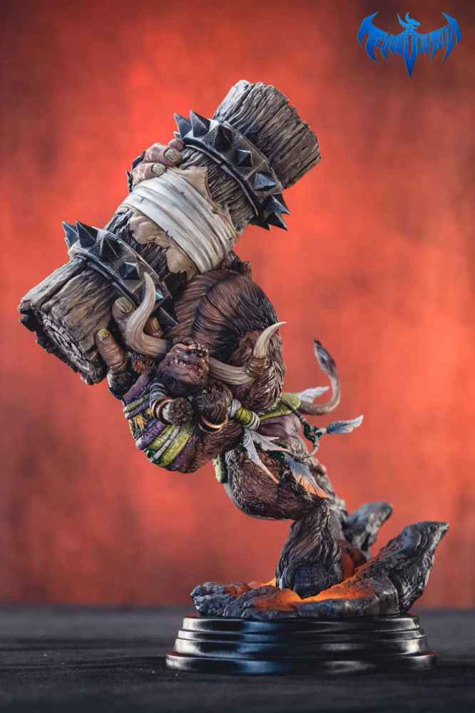World of Warcraft Toys Evolution Studio Tauren Resin Statue
