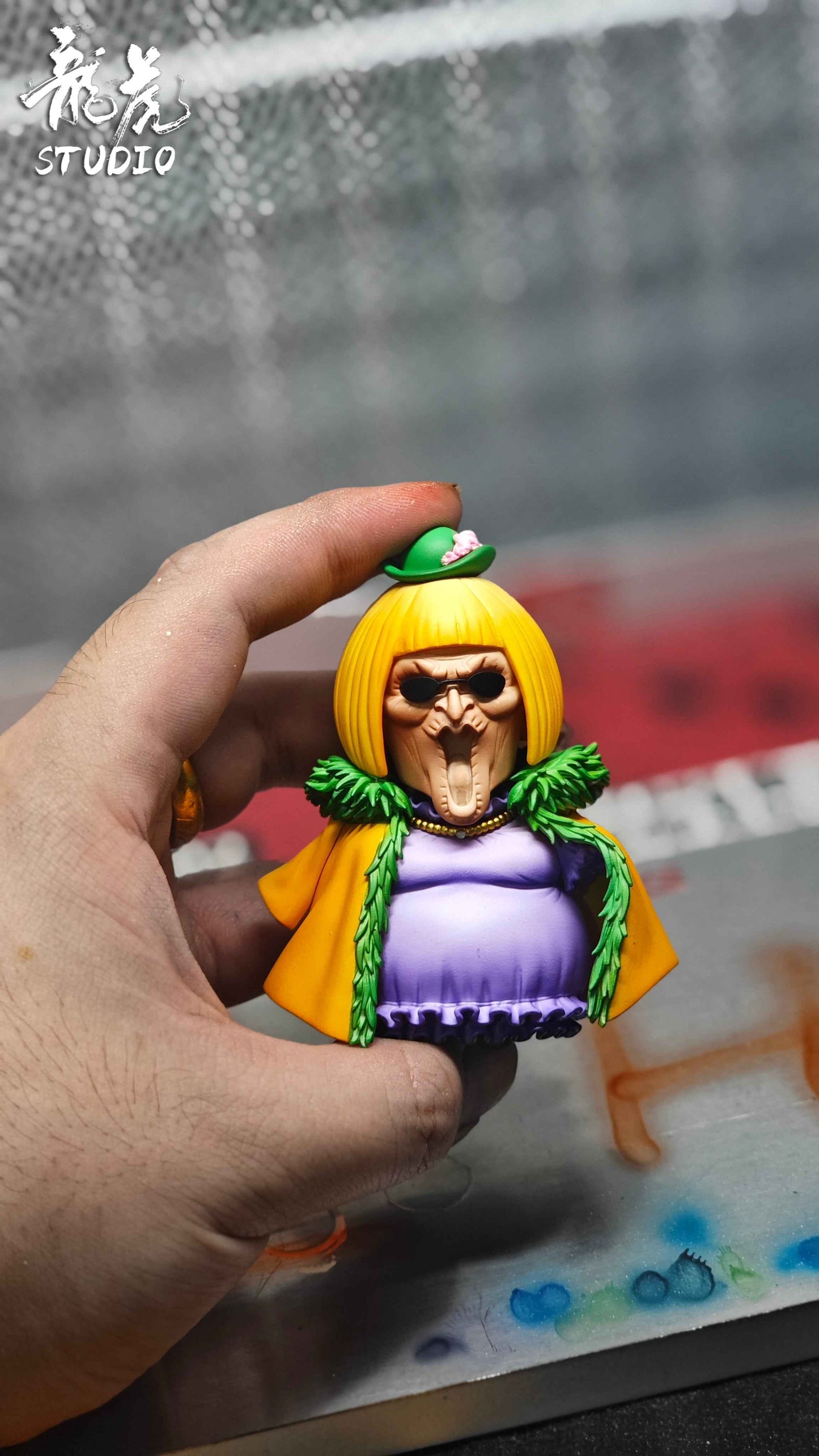 One Piece Long Hu Studio Miss Buckingham Stussy "Miss Buckin" Resin Statue