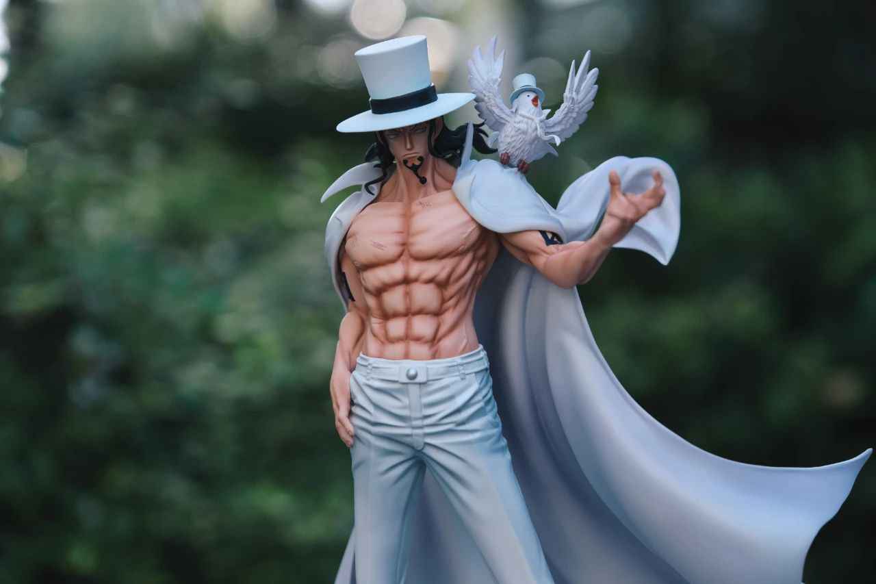 One Piece ~ Long Hu Studio ~ Rob Lucci CP0 Agent EX Version ~ Resin Statue