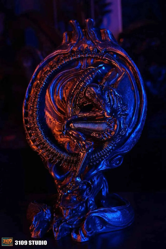 Alien 3109 Studio Totem Series Alien Origin Resin Statue