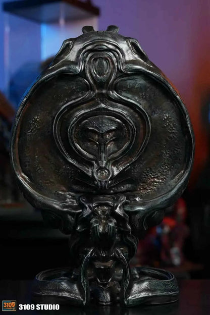 Alien 3109 Studio Totem Series Alien Origin Resin Statue